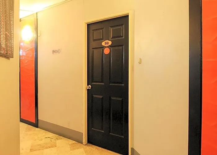 Reddoorz @ P Florentino Street Sampaloc 马尼拉